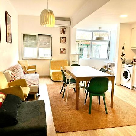 Almada Big Flat Next To Lisbon And Caparica Beach エクステリア 写真