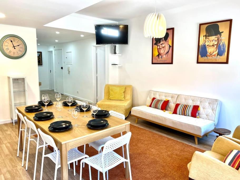 Almada Big Flat Next To Lisbon And Caparica Beach エクステリア 写真
